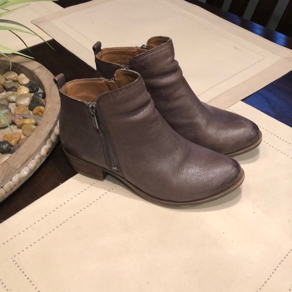 Lucky Brown Boots